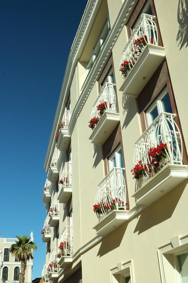 Hotel Brais Durrës Exteriér fotografie